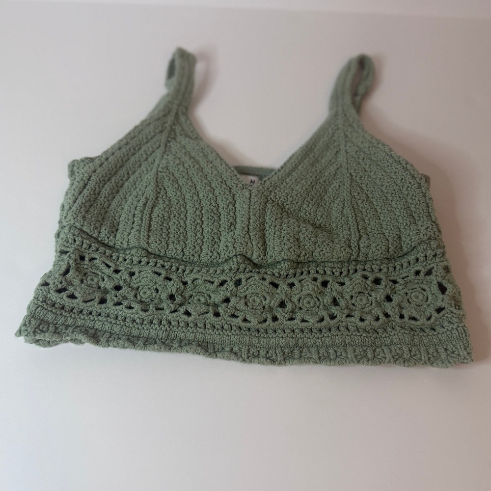 Hollister Crochet Crop Top Size M Green Boho Floral Cami M